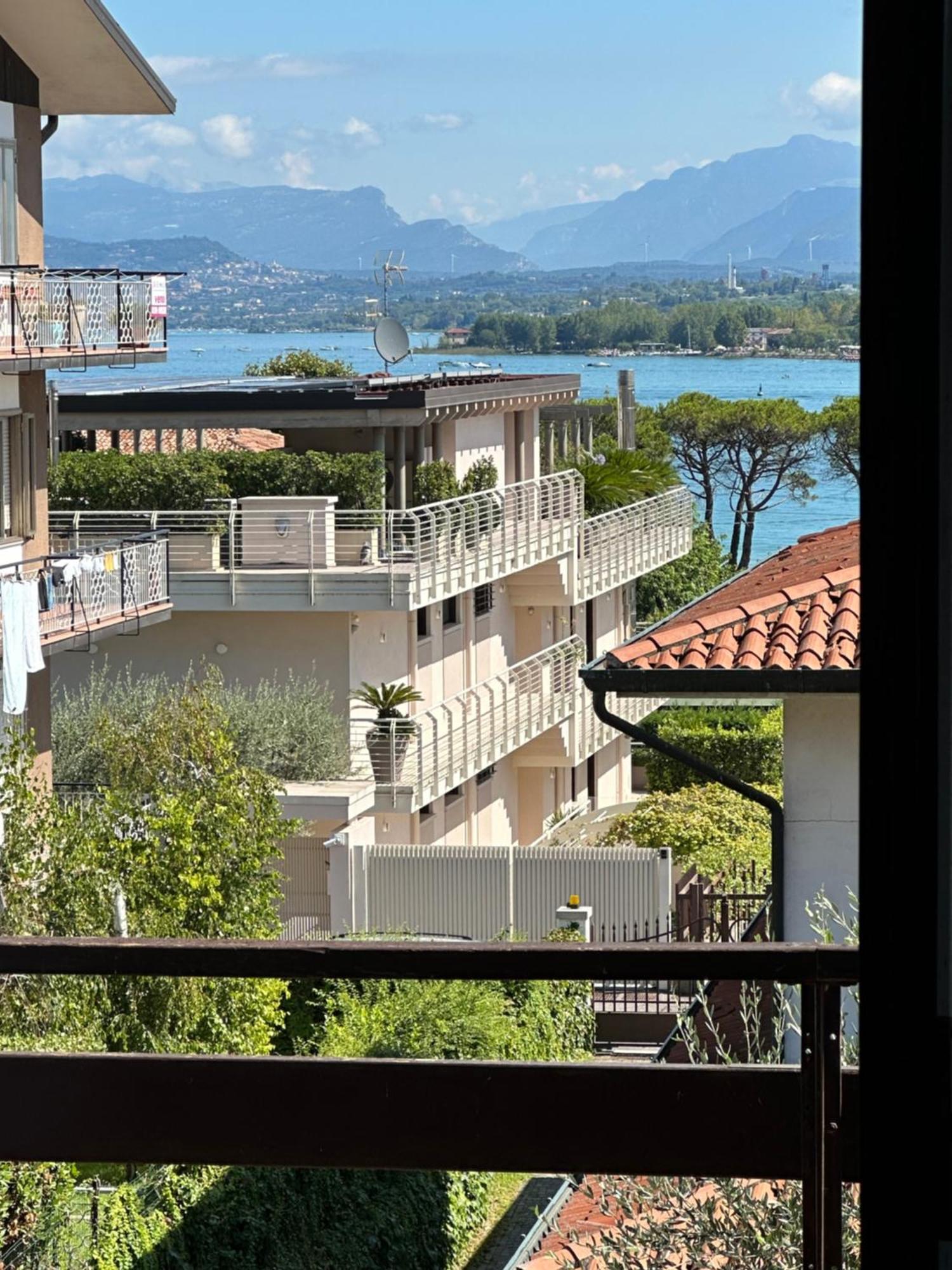 Villa 70 Peschiera del Garda Exterior foto